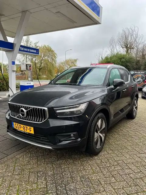 Used VOLVO XC40 Hybrid 2020 Ad 