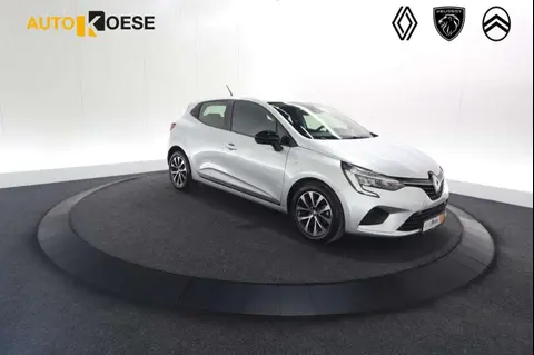 Used RENAULT CLIO Petrol 2023 Ad 