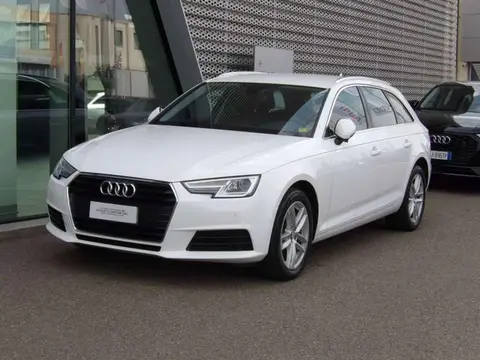 Annonce AUDI A4 Diesel 2017 d'occasion 