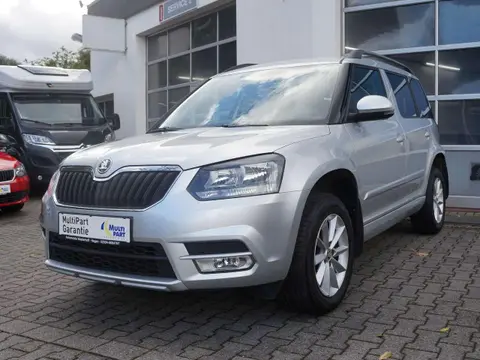 Used SKODA YETI Petrol 2015 Ad 