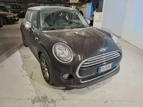 Used MINI COOPER Petrol 2015 Ad 