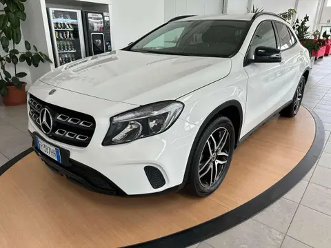 Annonce MERCEDES-BENZ CLASSE GLA Diesel 2018 d'occasion 