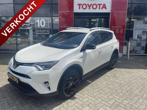 Used TOYOTA RAV4 Hybrid 2018 Ad 