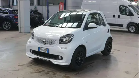 Annonce SMART FORTWO Essence 2019 d'occasion 