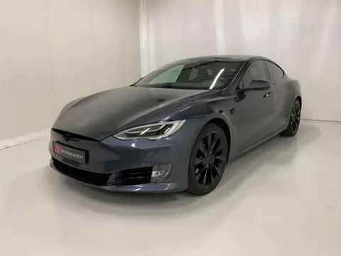 Used TESLA MODEL S Electric 2018 Ad 