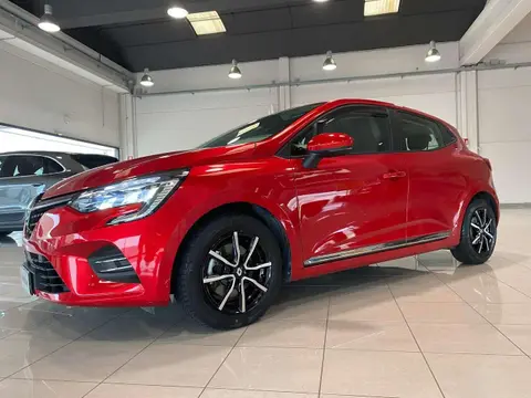 Used RENAULT CLIO Hybrid 2020 Ad 