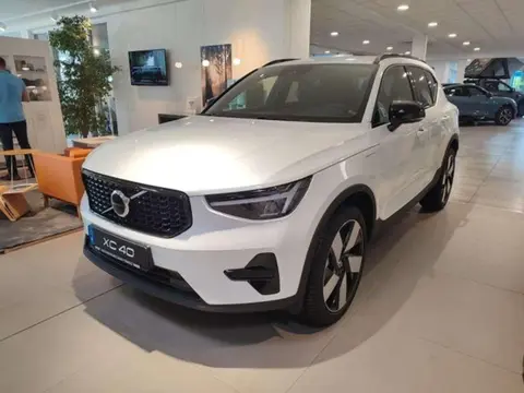 Used VOLVO XC40 Hybrid 2024 Ad 