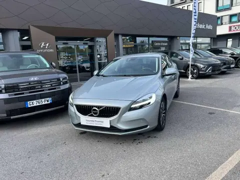 Annonce VOLVO V40 Essence 2018 d'occasion 