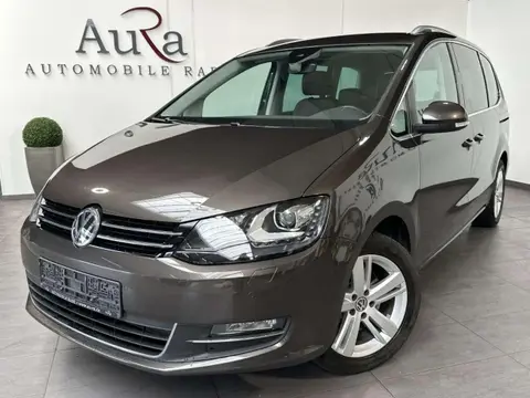 Used VOLKSWAGEN SHARAN Petrol 2021 Ad 