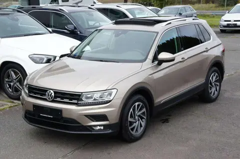 Used VOLKSWAGEN TIGUAN Petrol 2017 Ad 