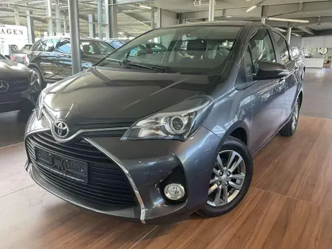 Annonce TOYOTA YARIS Essence 2015 d'occasion Allemagne