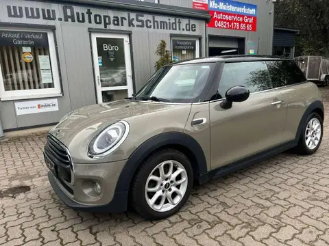 Used MINI COOPER Petrol 2018 Ad 