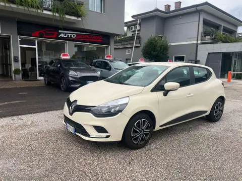 Used RENAULT CLIO Petrol 2017 Ad 