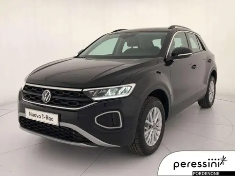 Used VOLKSWAGEN T-ROC Diesel 2024 Ad 