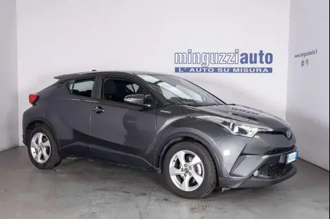 Annonce TOYOTA C-HR Hybride 2019 d'occasion 