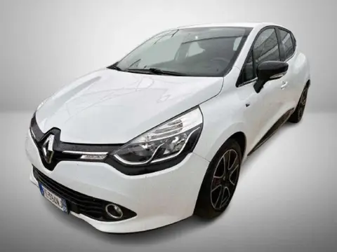 Used RENAULT CLIO Diesel 2016 Ad 