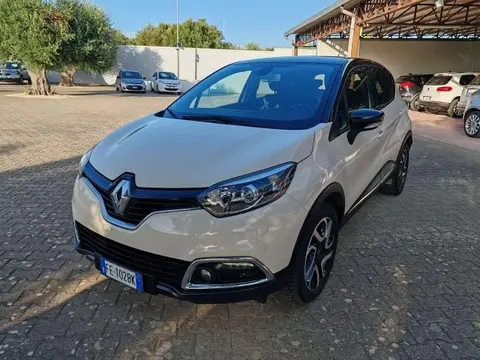 Annonce RENAULT CAPTUR Essence 2016 d'occasion 