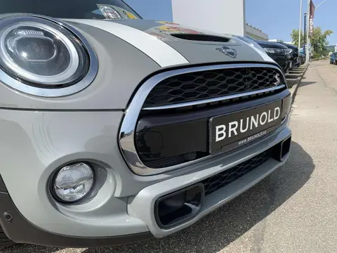 Used MINI COOPER Petrol 2019 Ad Germany