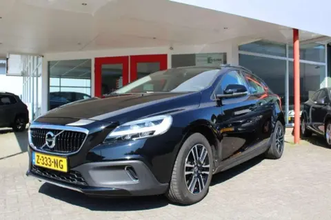 Used VOLVO V40 Petrol 2018 Ad 