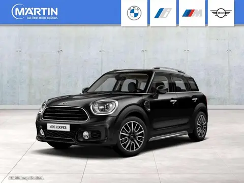 Used MINI COOPER Petrol 2018 Ad Germany