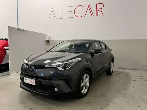 Annonce TOYOTA C-HR Hybride 2018 d'occasion 