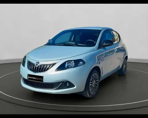 Used LANCIA YPSILON Hybrid 2024 Ad 