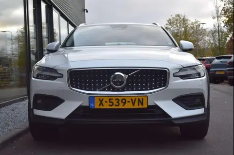 Used VOLVO V60 Petrol 2024 Ad 