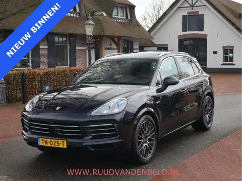 Used PORSCHE CAYENNE Hybrid 2018 Ad 