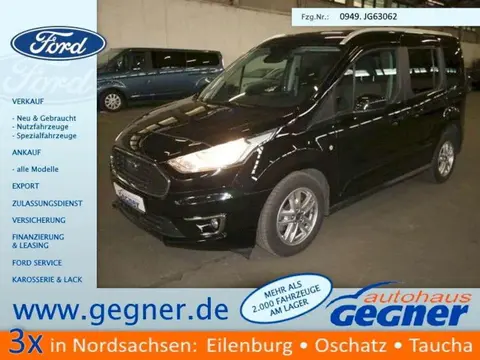 Used FORD TOURNEO Petrol 2019 Ad 