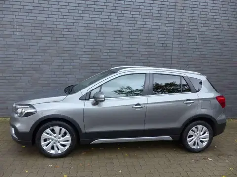 Used SUZUKI SX4 Petrol 2020 Ad 