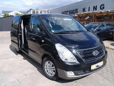 Used HYUNDAI H-1 Diesel 2017 Ad 