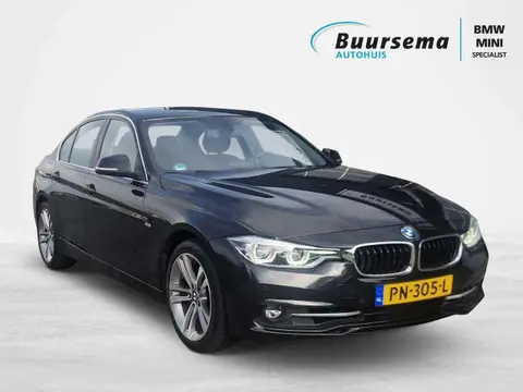 Used BMW SERIE 3 Petrol 2017 Ad 