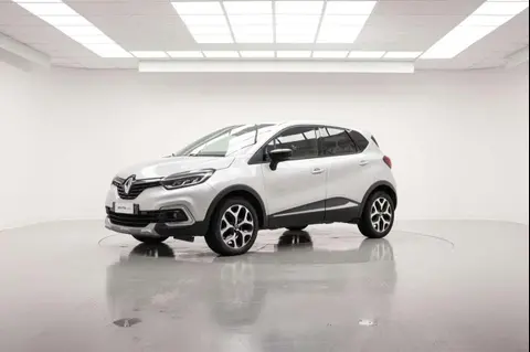 Annonce RENAULT CAPTUR Essence 2017 d'occasion 