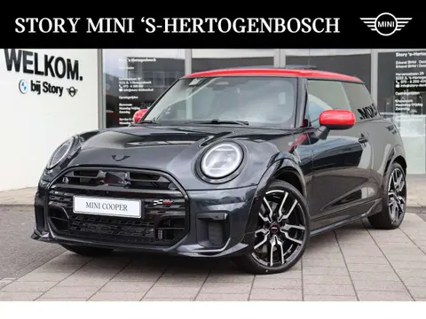 Used MINI COOPER Petrol 2024 Ad 