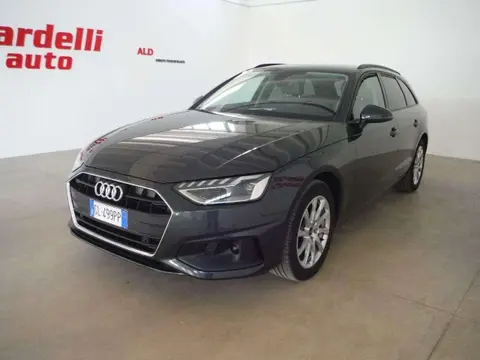 Annonce AUDI A4 Hybride 2022 d'occasion 