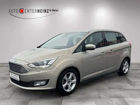 Used FORD GRAND C-MAX Petrol 2016 Ad 