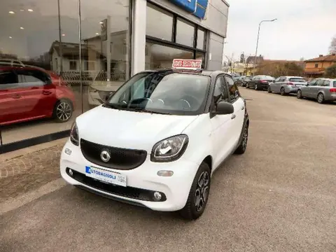 Annonce SMART FORFOUR Essence 2018 d'occasion 