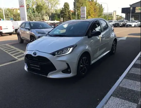 Used TOYOTA YARIS Hybrid 2021 Ad 