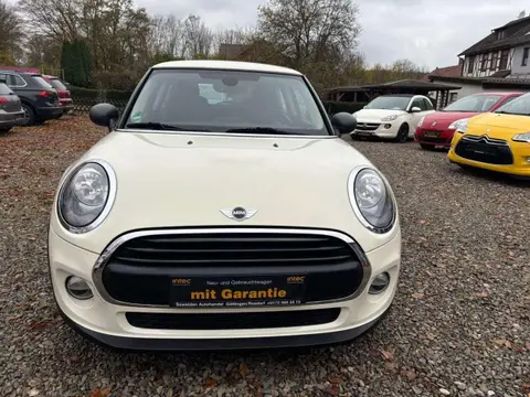 Used MINI ONE Petrol 2015 Ad 