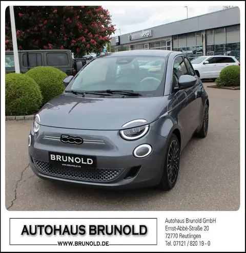 Used FIAT 500 Electric 2023 Ad 