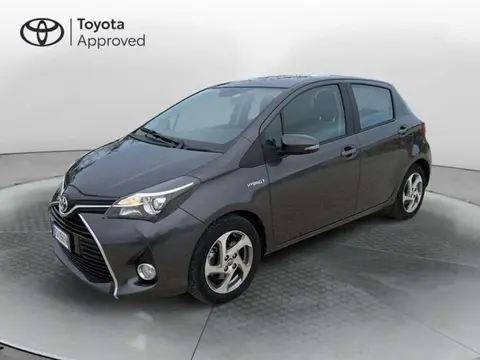 Used TOYOTA YARIS Hybrid 2016 Ad 