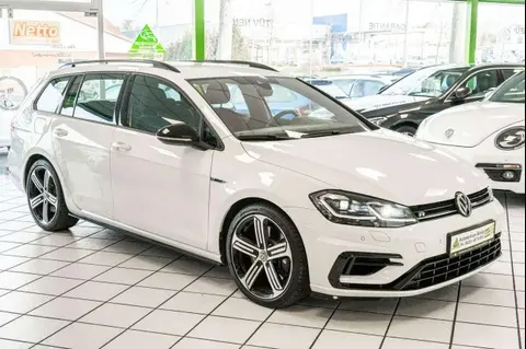 Used VOLKSWAGEN GOLF Petrol 2017 Ad 