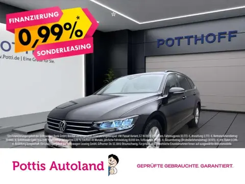 Used VOLKSWAGEN PASSAT Petrol 2024 Ad 