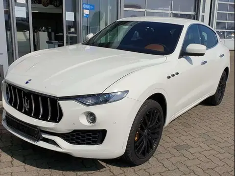 Annonce MASERATI LEVANTE Diesel 2020 d'occasion 