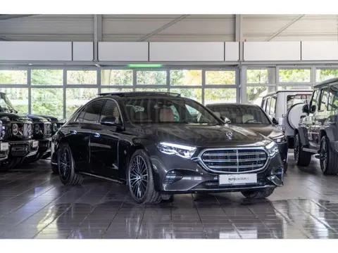 Annonce MERCEDES-BENZ CLASSE E Essence 2024 d'occasion 