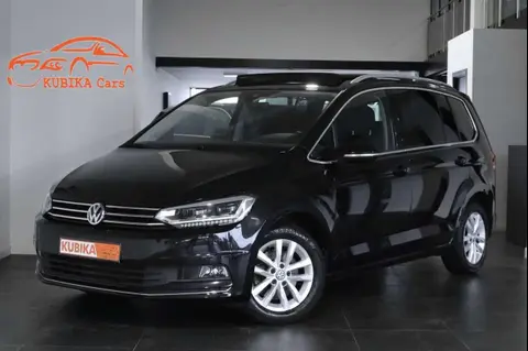 Used VOLKSWAGEN TOURAN Petrol 2019 Ad 