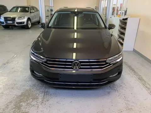 Used VOLKSWAGEN PASSAT Diesel 2021 Ad 