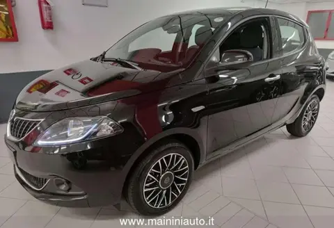 Used LANCIA YPSILON Hybrid 2024 Ad 