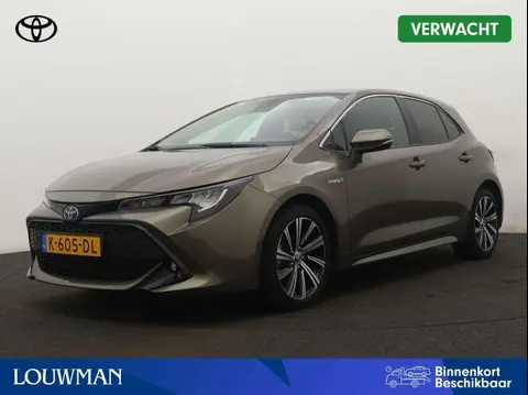 Used TOYOTA COROLLA Hybrid 2020 Ad 