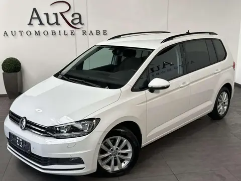 Used VOLKSWAGEN TOURAN Petrol 2019 Ad 